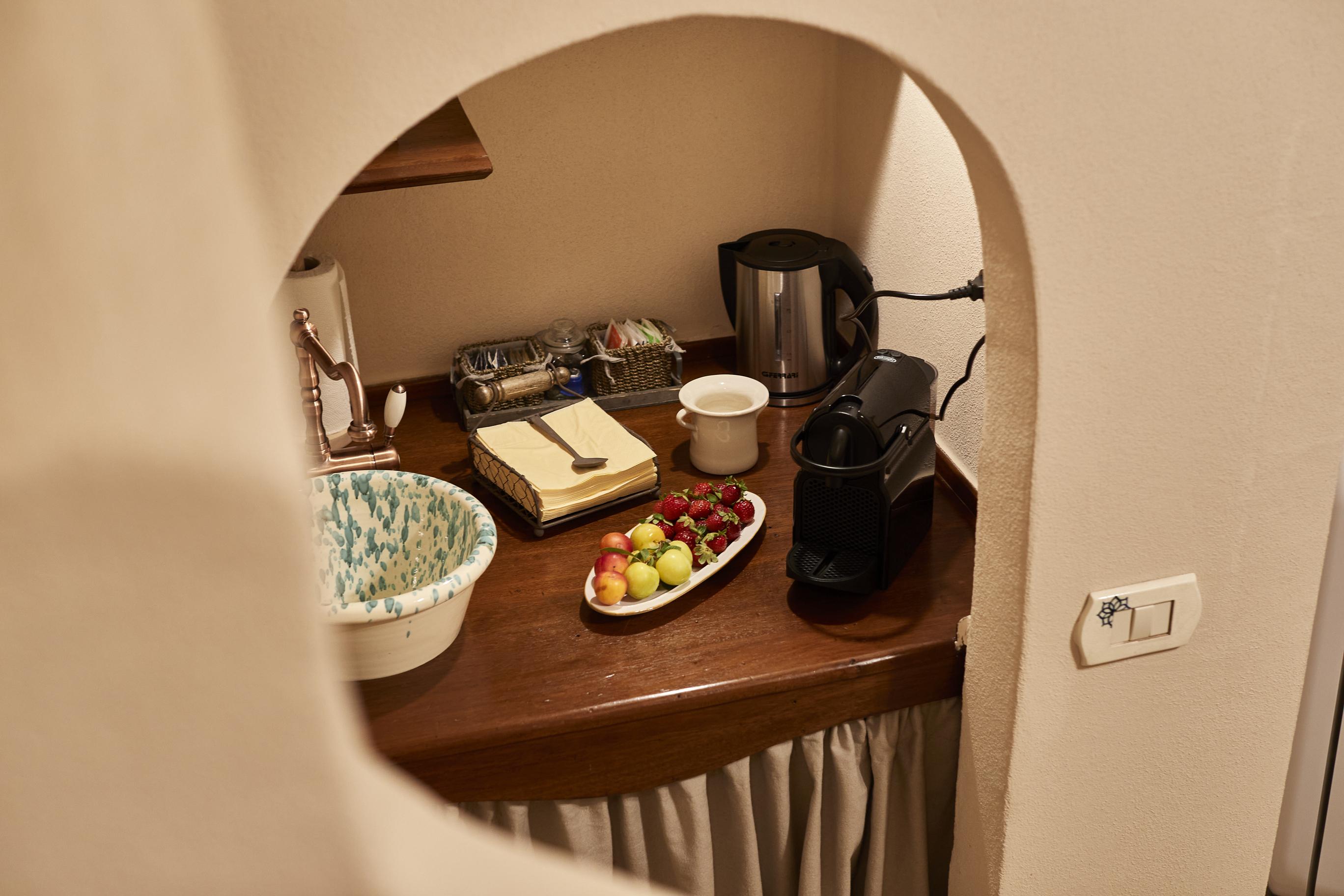 ベルナルダ Borgo San Gaetano Bed & Breakfast エクステリア 写真