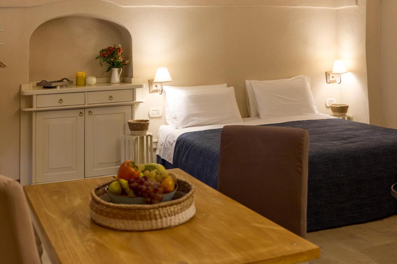 ベルナルダ Borgo San Gaetano Bed & Breakfast エクステリア 写真