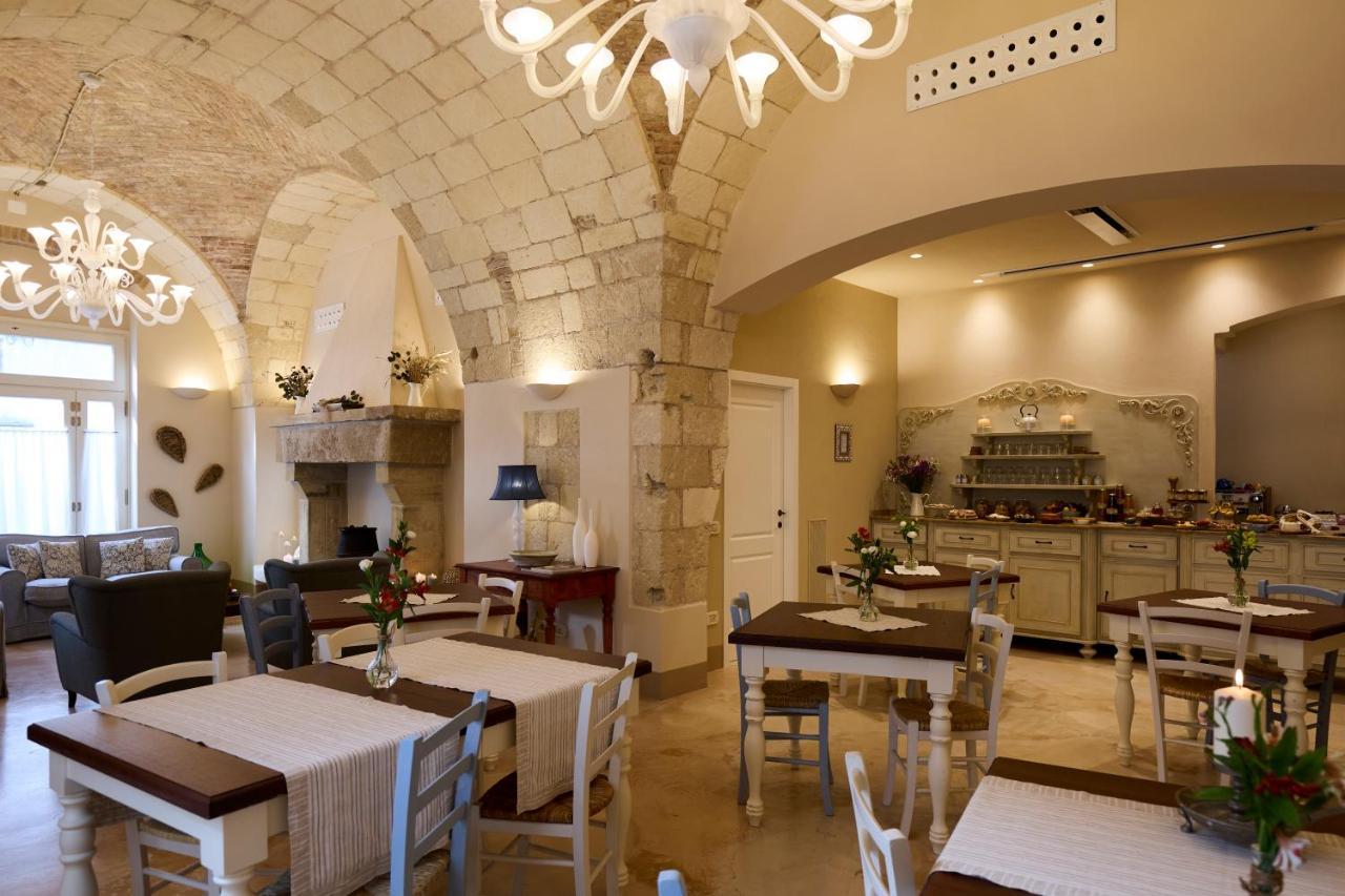 ベルナルダ Borgo San Gaetano Bed & Breakfast エクステリア 写真
