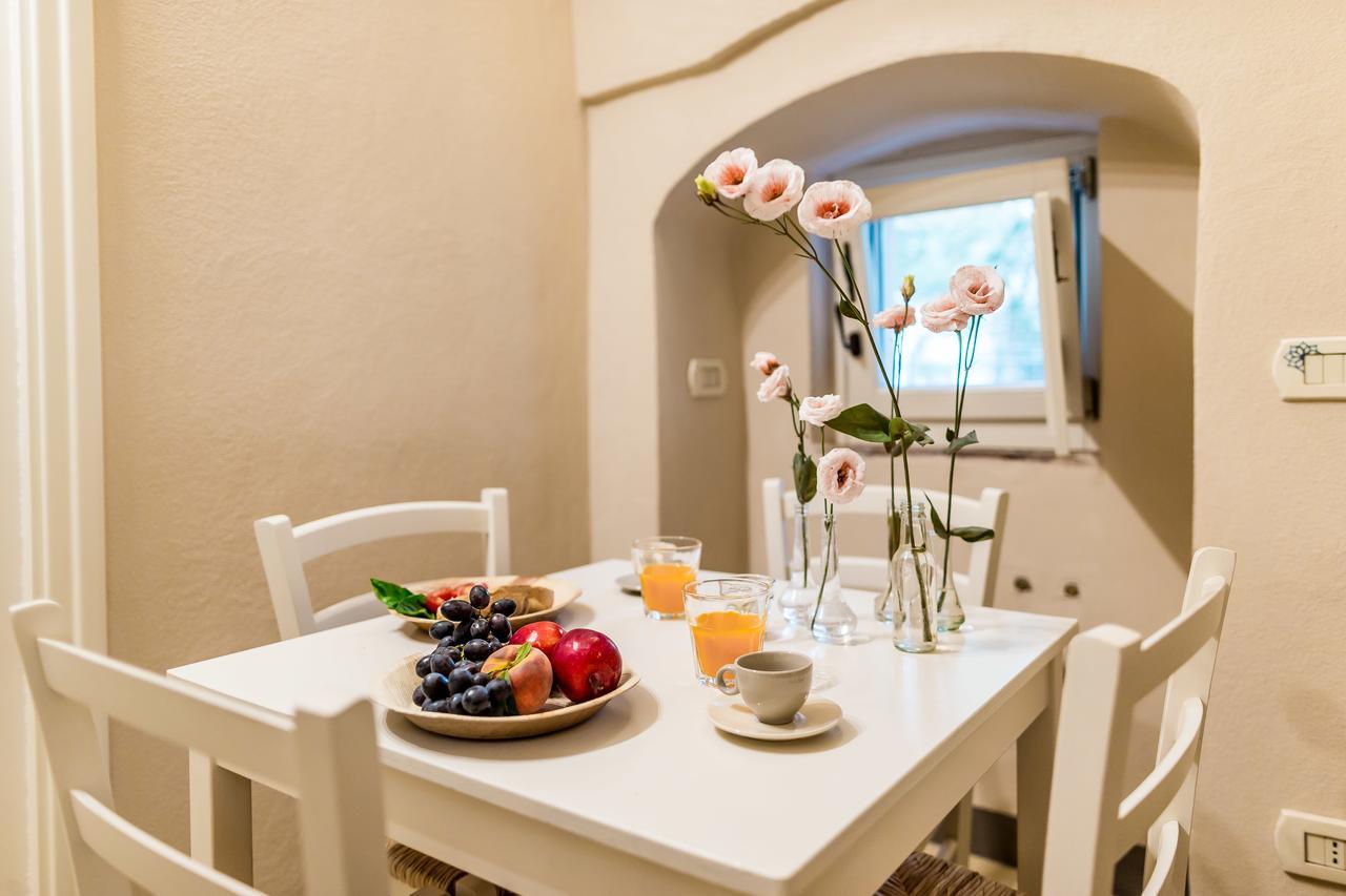 ベルナルダ Borgo San Gaetano Bed & Breakfast エクステリア 写真