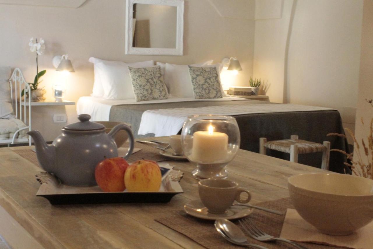 ベルナルダ Borgo San Gaetano Bed & Breakfast エクステリア 写真